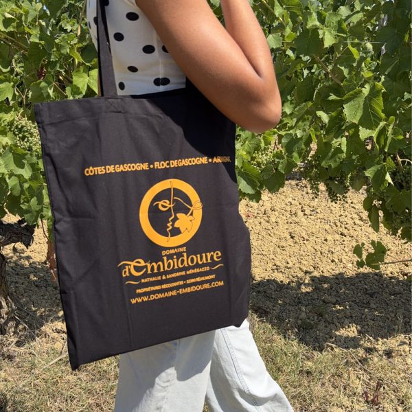 Tote bag